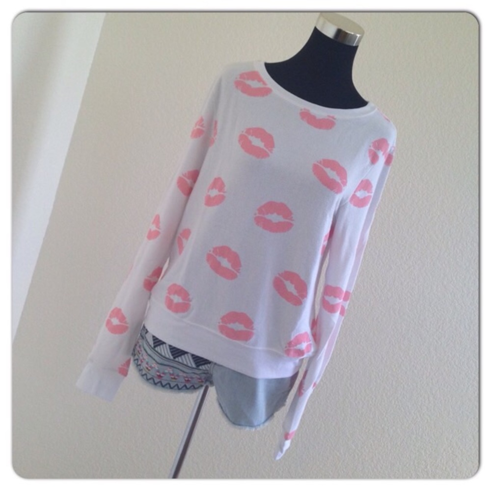 Wildfox Covered in Kisses Sweatshirt Size S